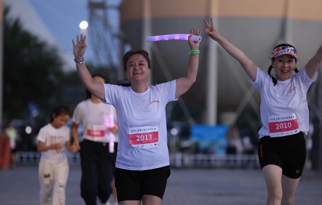 和家人朋友, 总会主办, 加上山水生 和家人朋友, 总会主办, 加上山水生