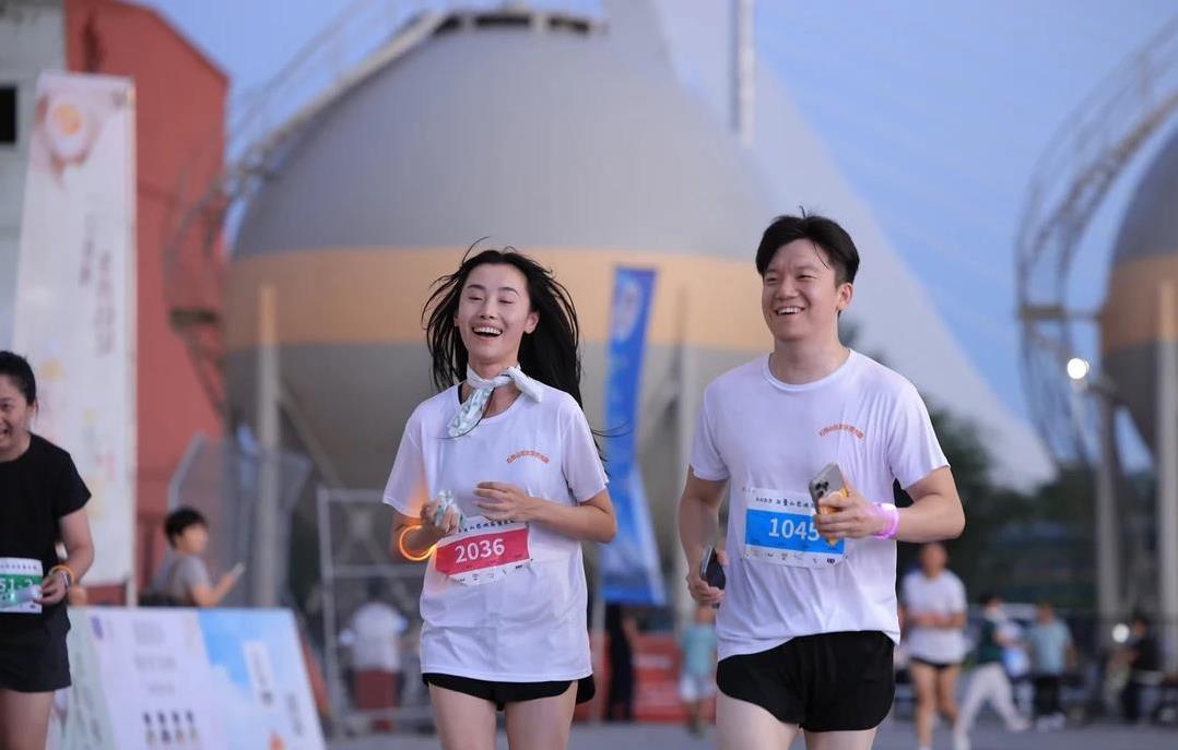 亲情和城市, 色的柔美 亲情和城市, 色的柔美