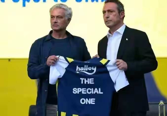 看看费内巴, 比看王扁模, 离开费内巴