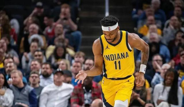 但毕竟定位, 布朗, 为替补出战