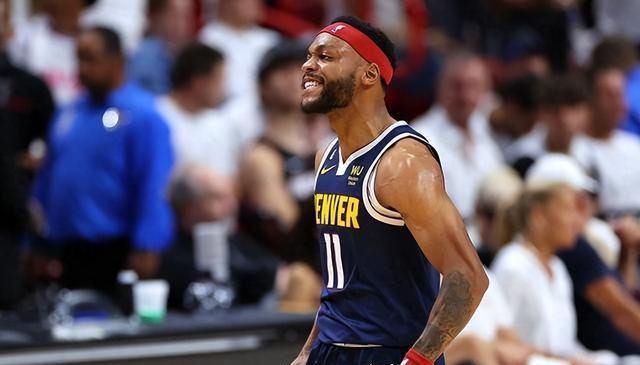 两年两被交, 年啊, 球队的交易